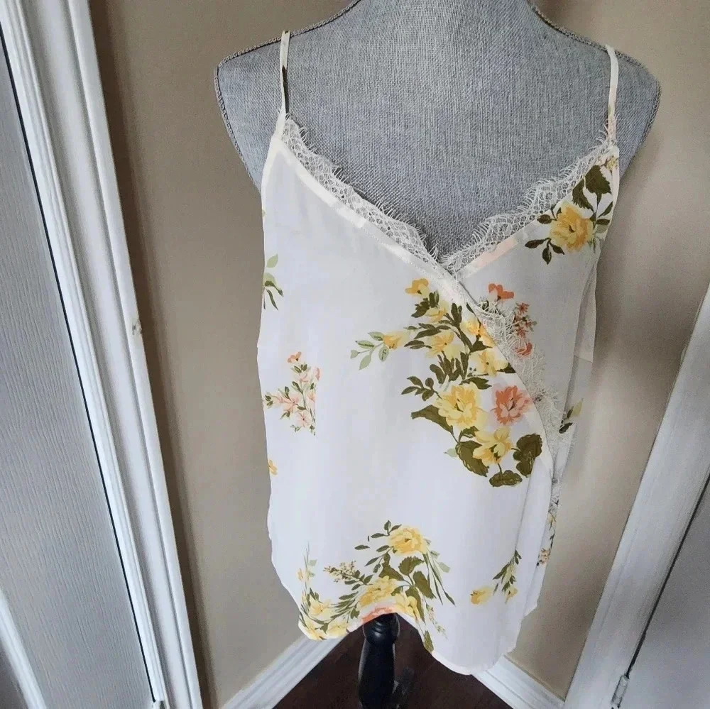 41 HAWTHORN Spagetti Camisole Floral White Cami Top Lace Blouse size  L